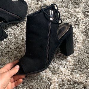 Black chunky heels